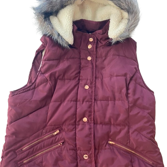 Guess Sherpa vest Eggplant purple with removable Hood XL - Picture 1 of 7